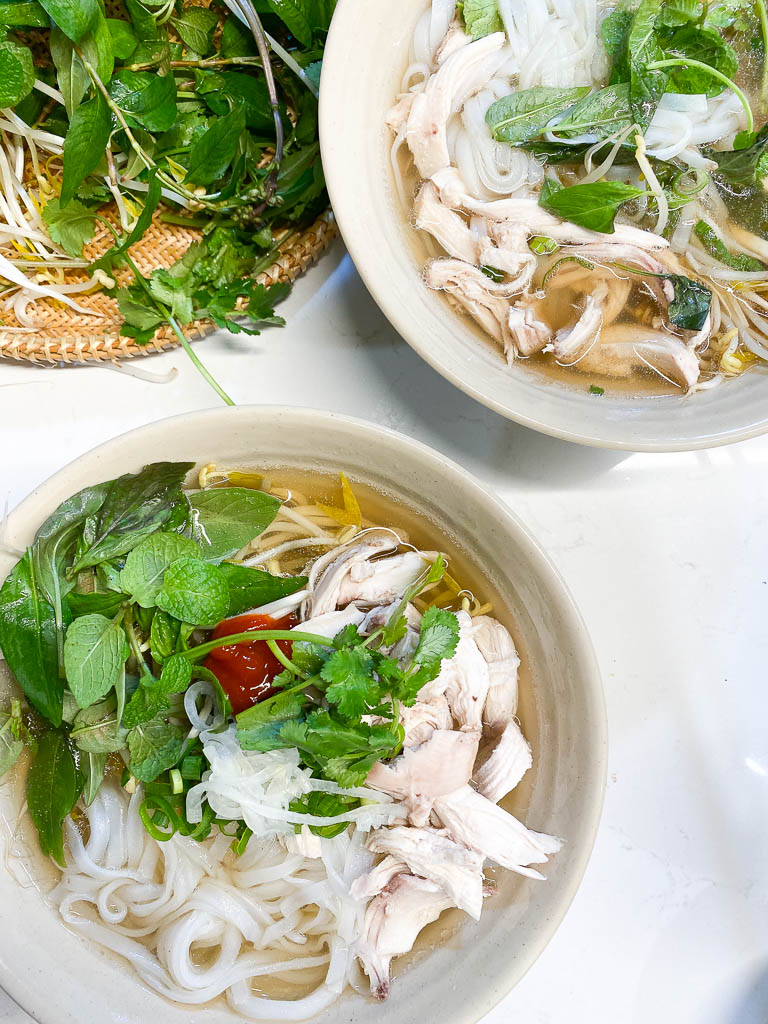 Phở gà (Vietnamese Chicken Rice Noodle Soup)